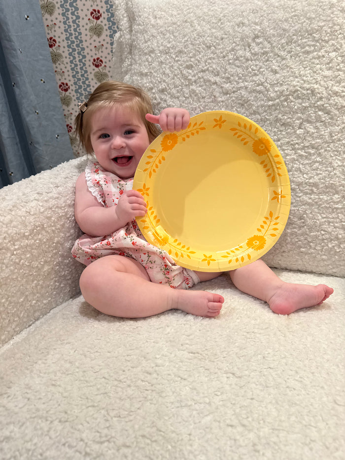 Butter and Golden Daisy Josephine Dinner Plates - 8 pack