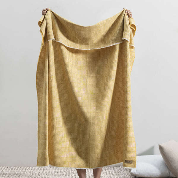 Lands Downunder Cider Sutton Plaid Throw