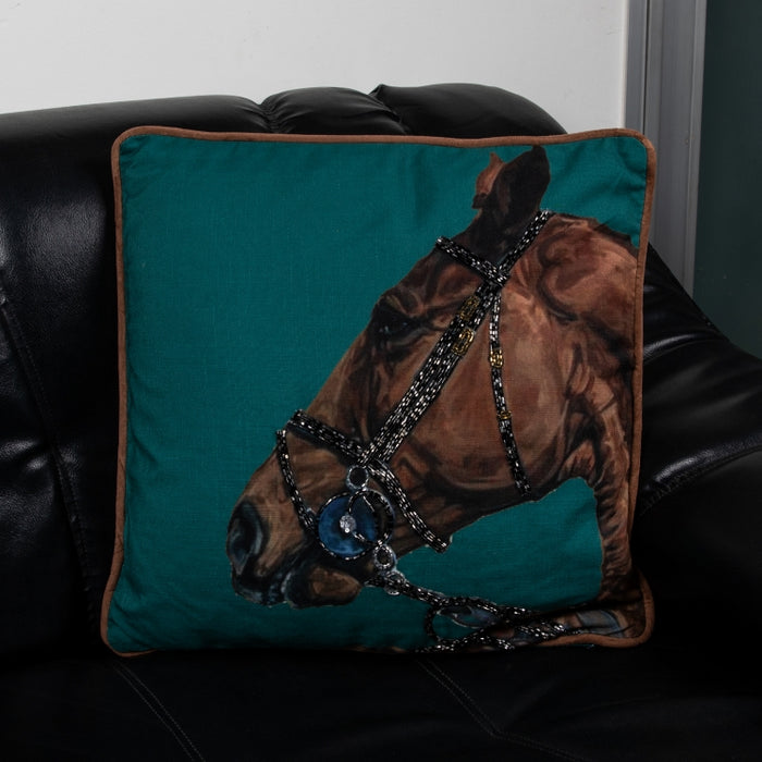 CUSHION HORSE HEAD MULTI 45X45 (327131015)