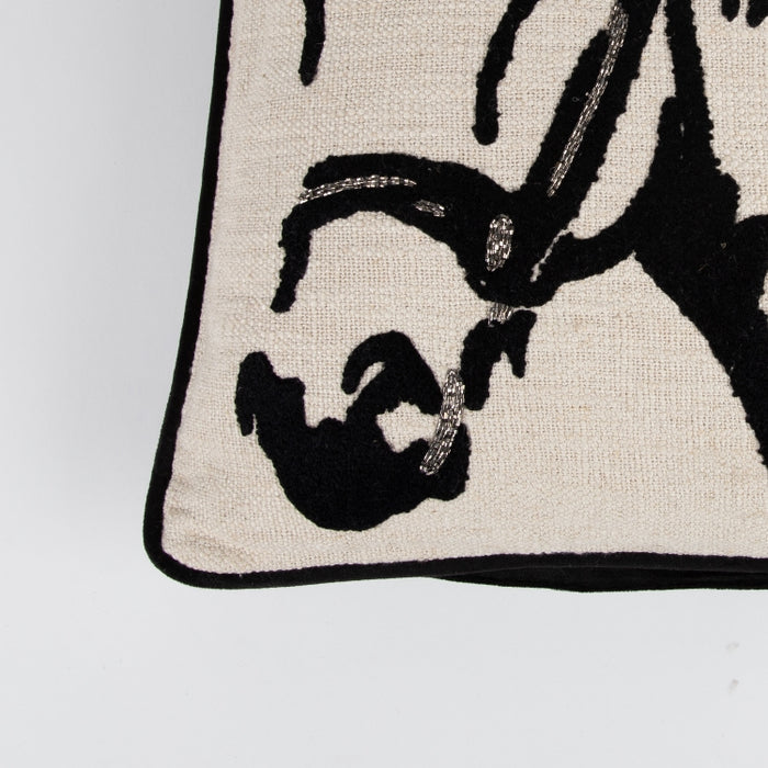 CUSHION HORSE NTRL/BLACK 45X45 (327131005)