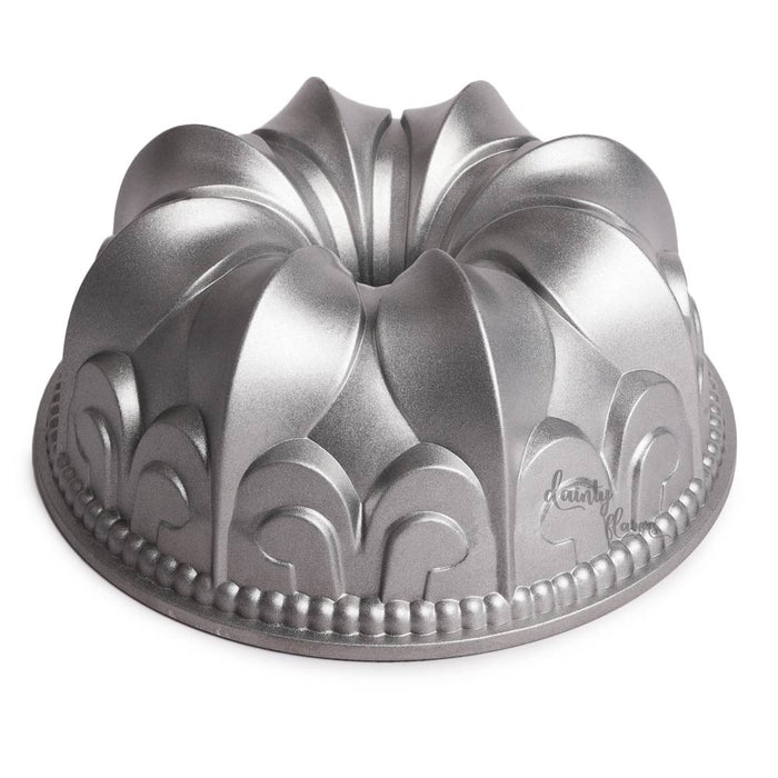 FLEUR DE LIS BUNDT PAN
