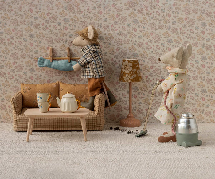 Granddad Mouse