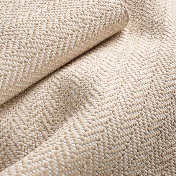 Herringbone Linen/White Handwoven Indoor/Outdoor Rug Rug By Annie Selke