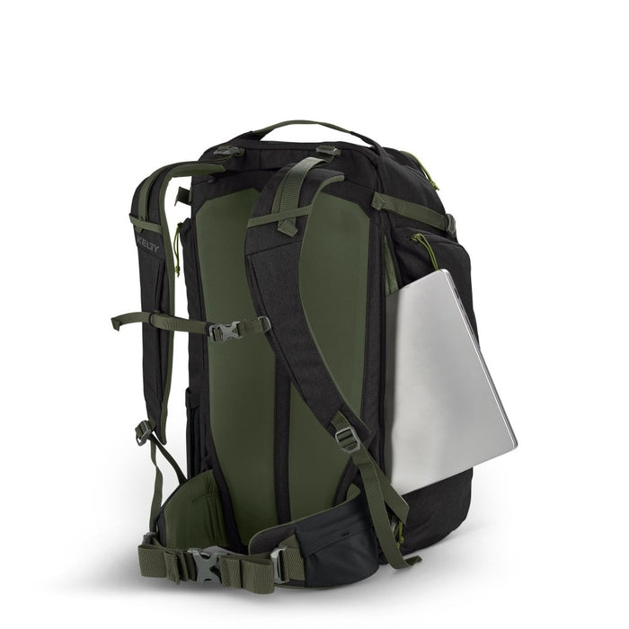 KELTY REDWING TRAVELLER 40 BLACK - Hill and Dale Outdoors