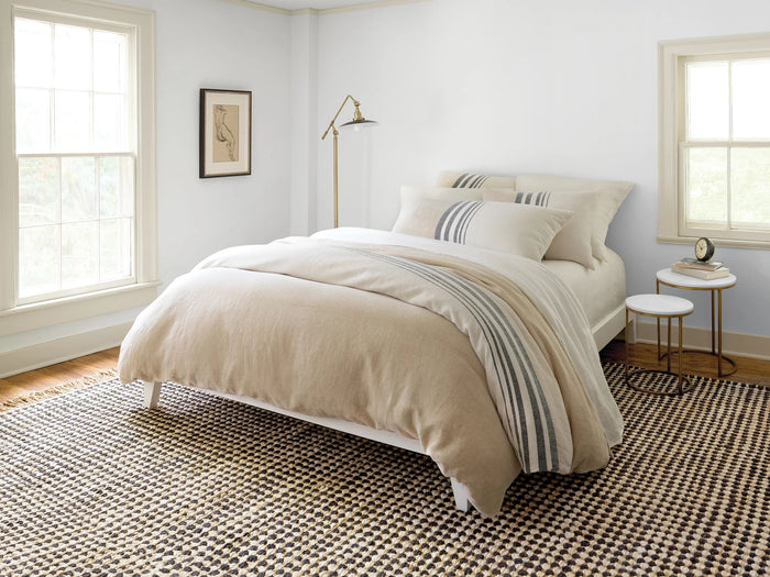Kuba Black Handwoven Jute Rug Rug By Annie Selke