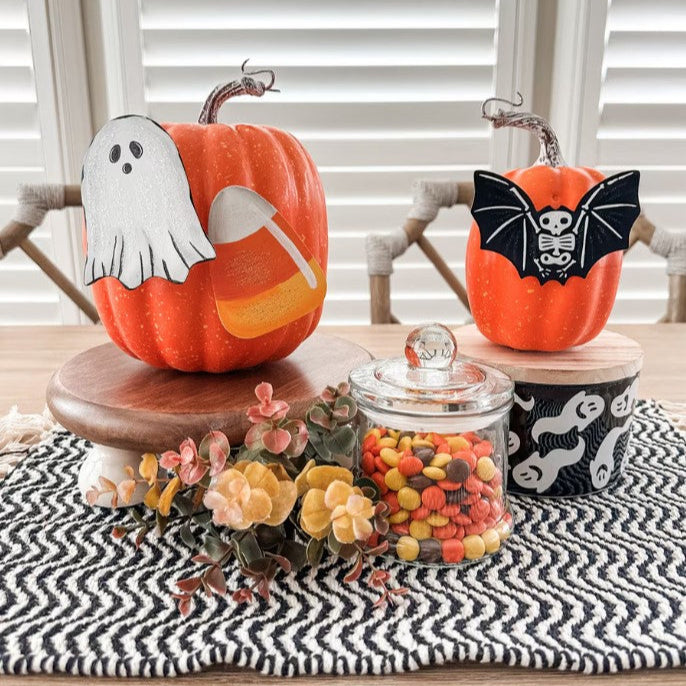 Lined Ghost Pumpkin Poke