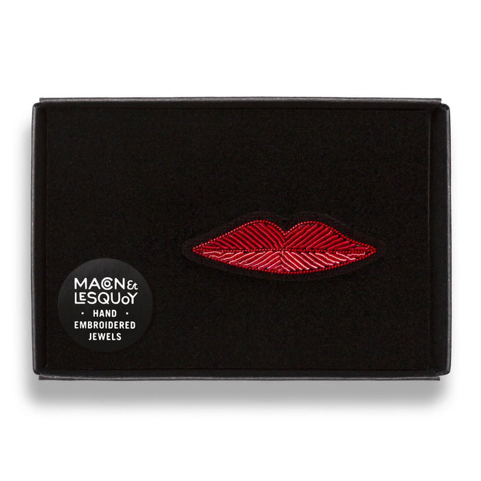 Macon & Lesquoy - Lips Bisous Brooch