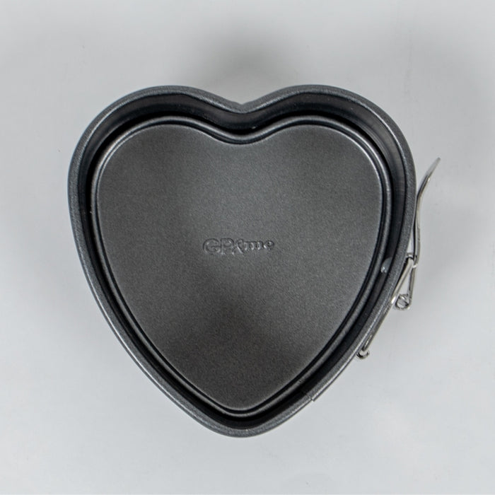 MINI HEART SHAPE SPRING FORM 11.5CM DIAMETER (202041436)