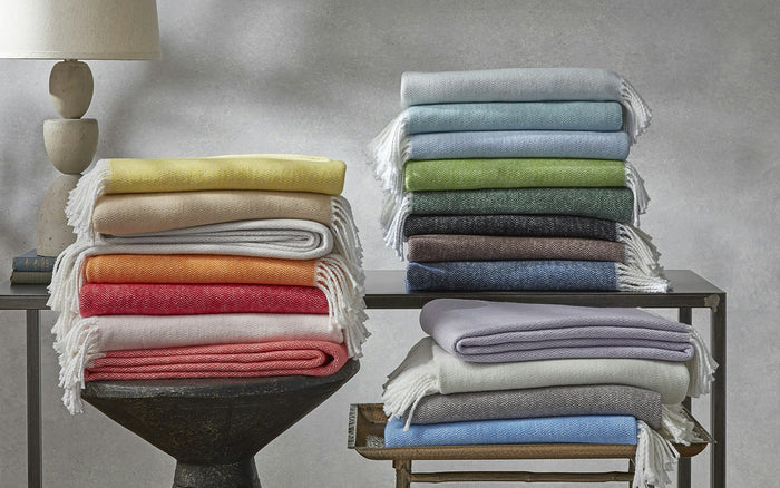 Pezzo Throw