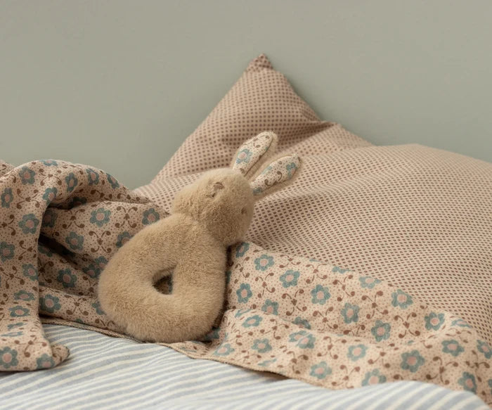 Maileg Rabbit Rattle Set - Cream Peach